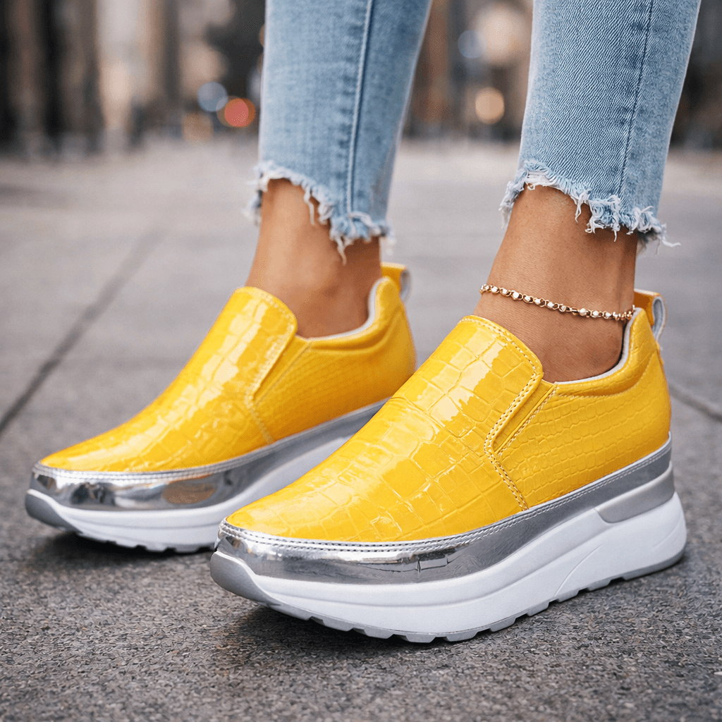 Novi Rise Sneakers