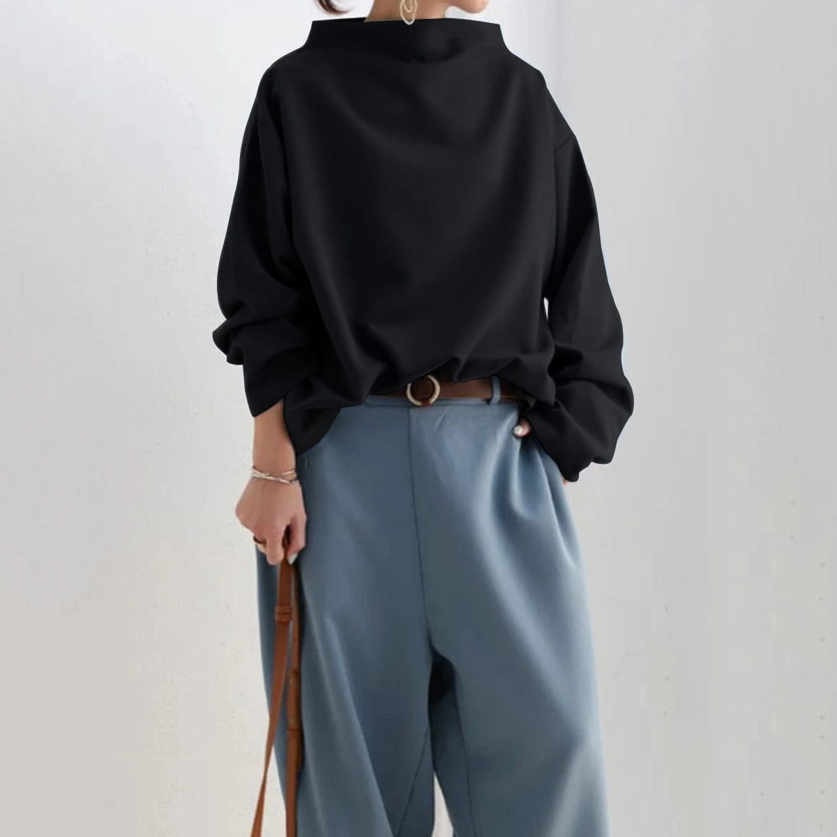 Lisa - High-Neck Casual Top